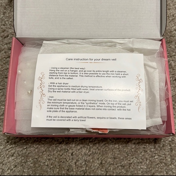 WHITE FINGERTIP VEIL W/ PEARL BLUSHER - Picture 9 of 11